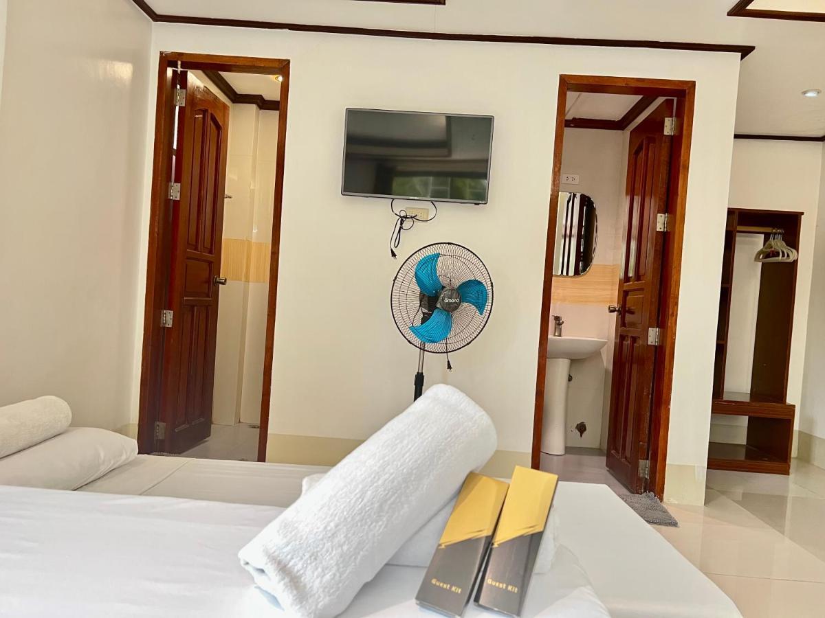 אל נידו Alocasia Hostel מראה חיצוני תמונה